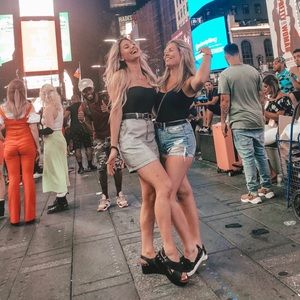 Jupe carreau avec zip ⭐️🌸